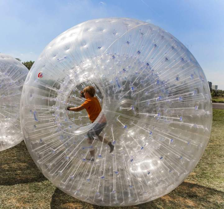 Des jeux et structures gonflables pour divertir vos enfants